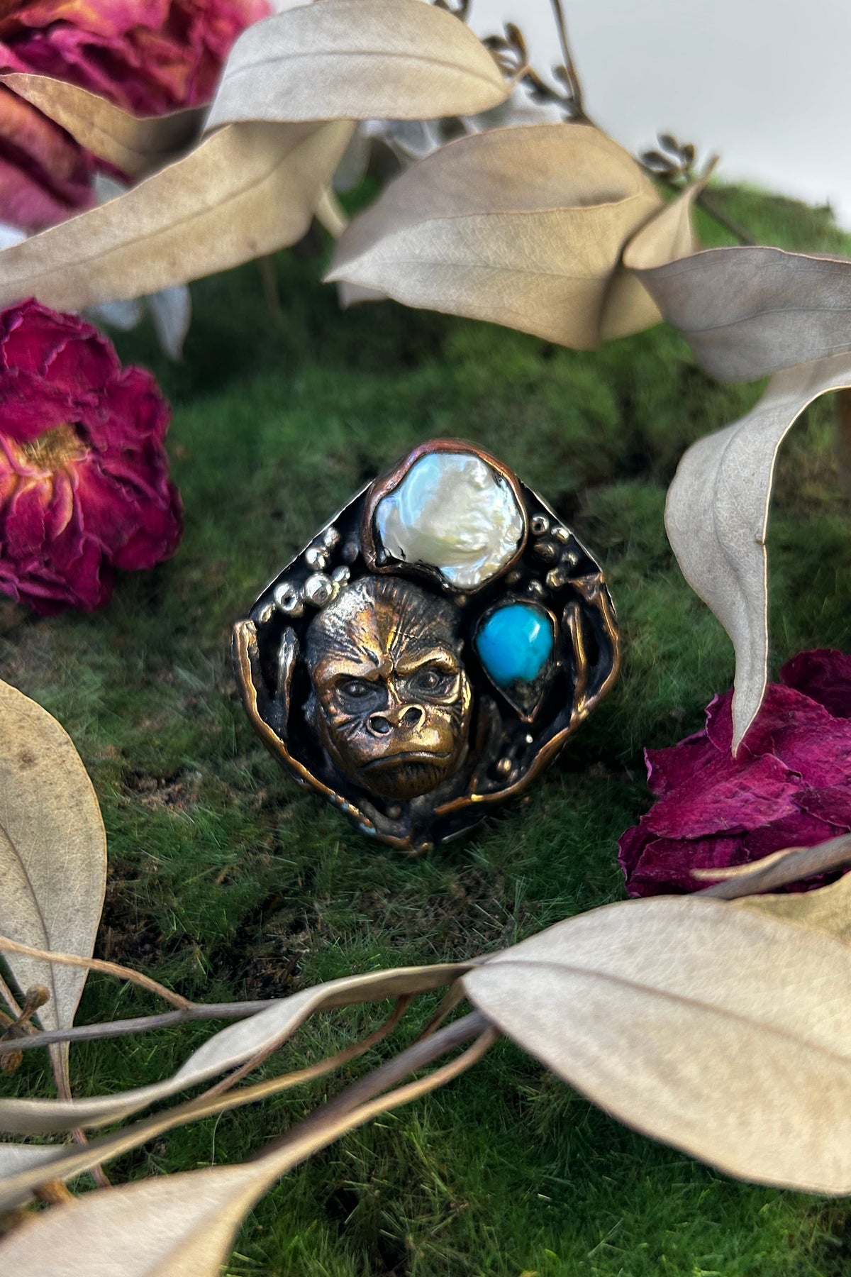 Gorilla Ring