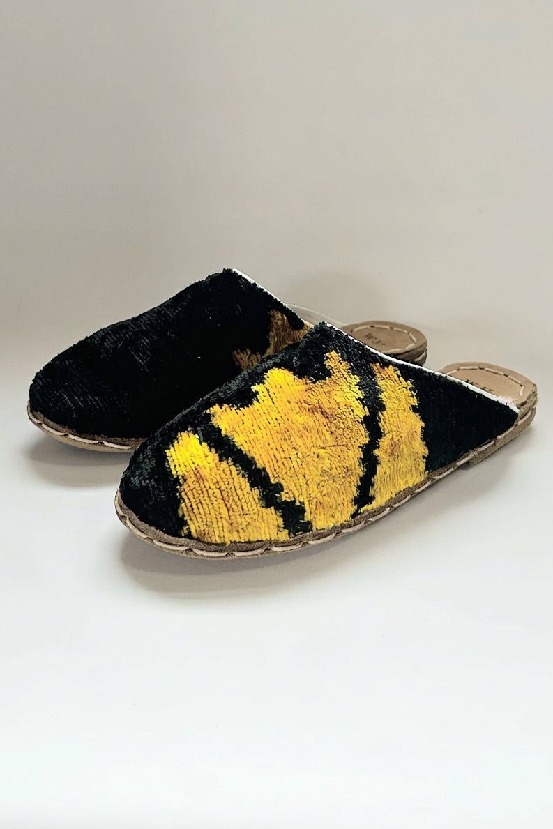 Frida Mules in Velvet & Shearling