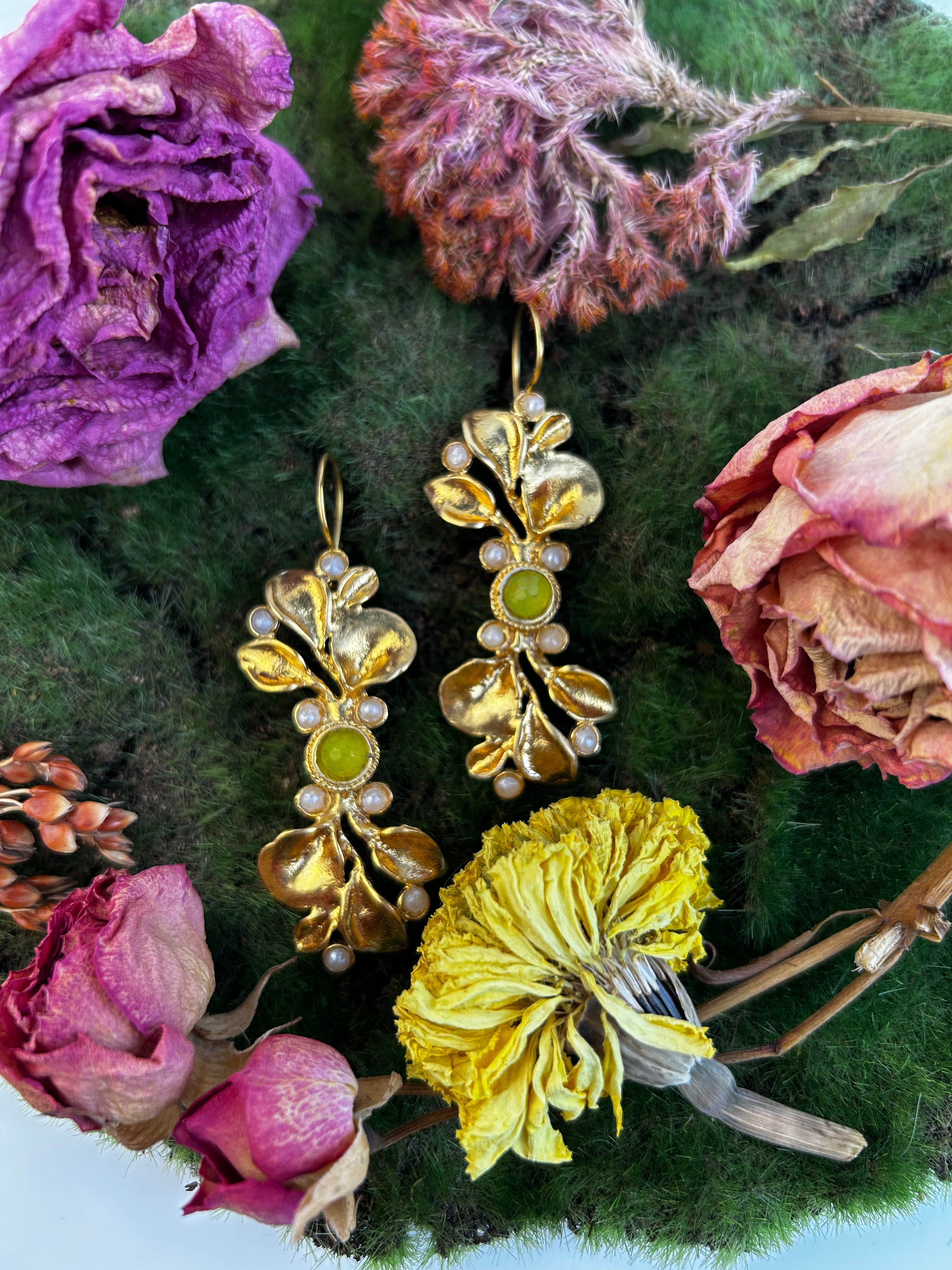 Calla Lily Earrings