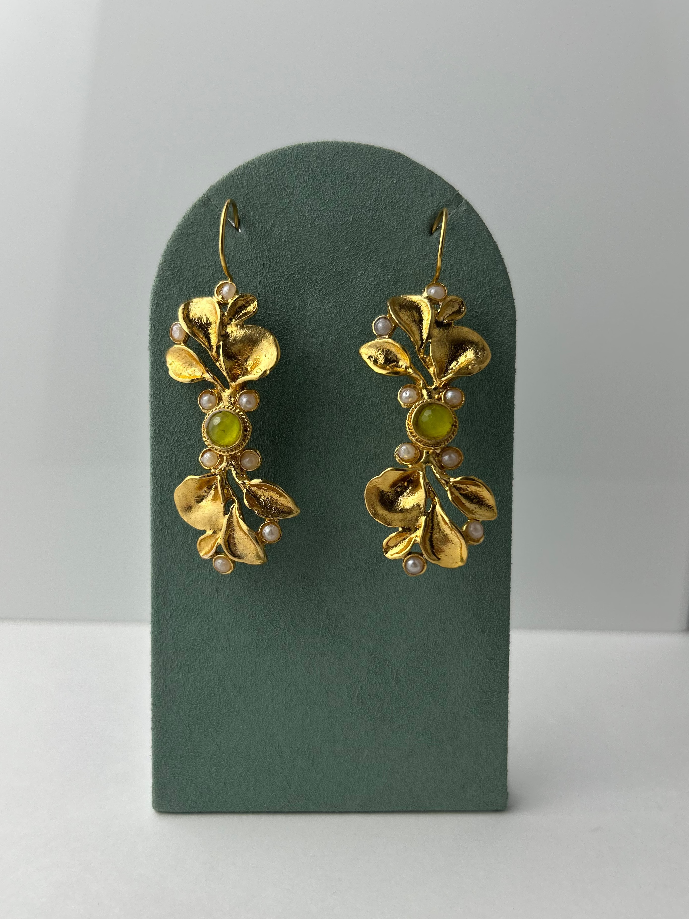 Calla Lily Earrings