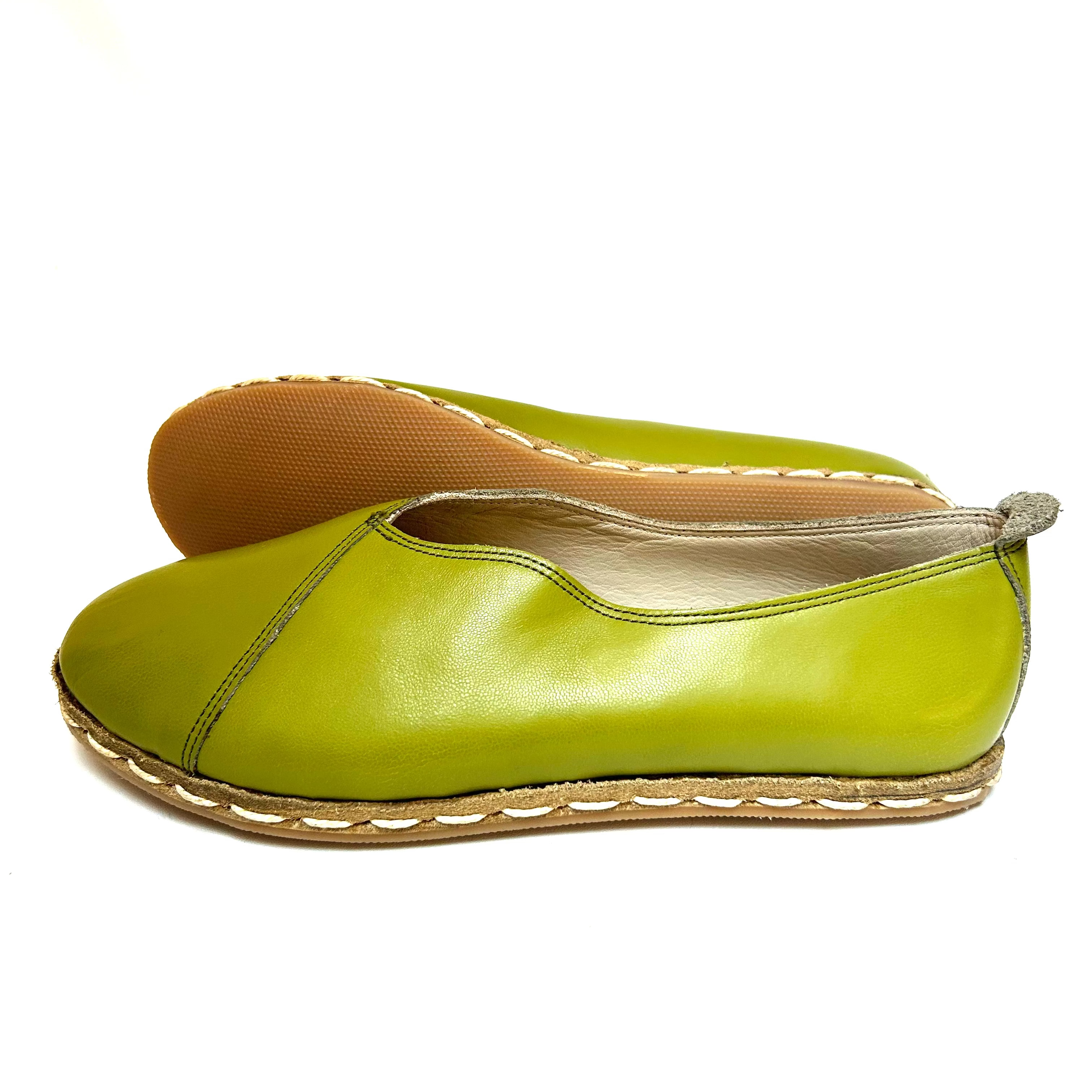 Lu Loafers in Avocado