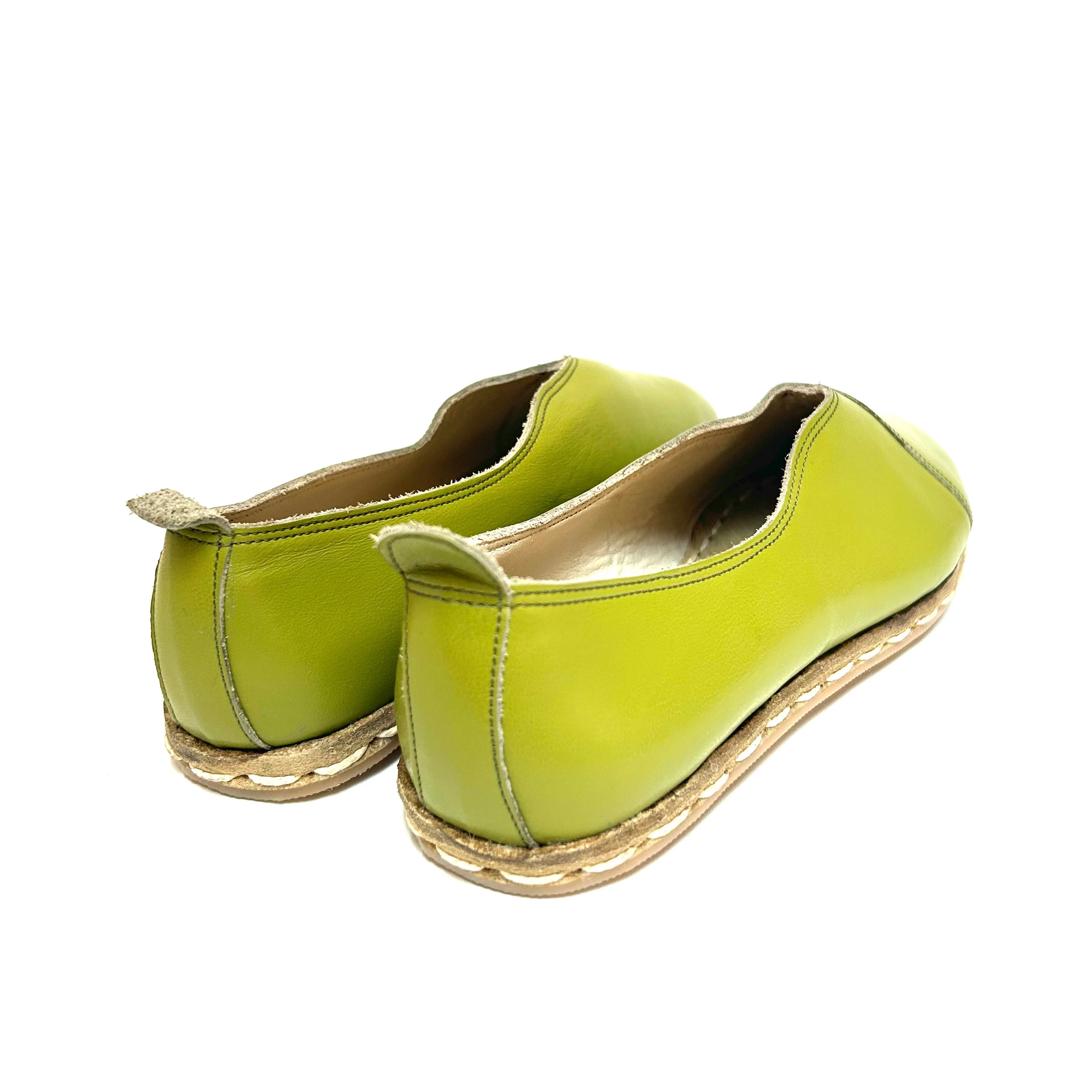 Lu Loafers in Avocado