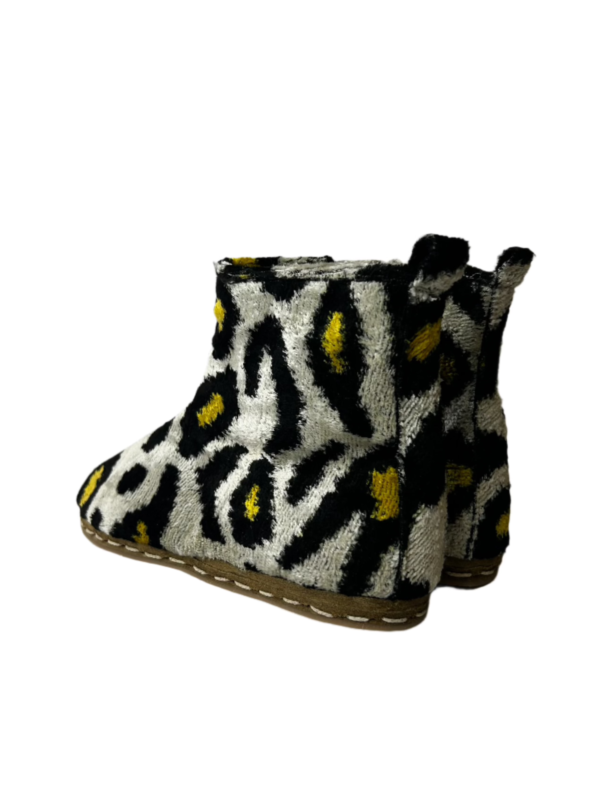 Pasha Uptown in Velvet Leopard
