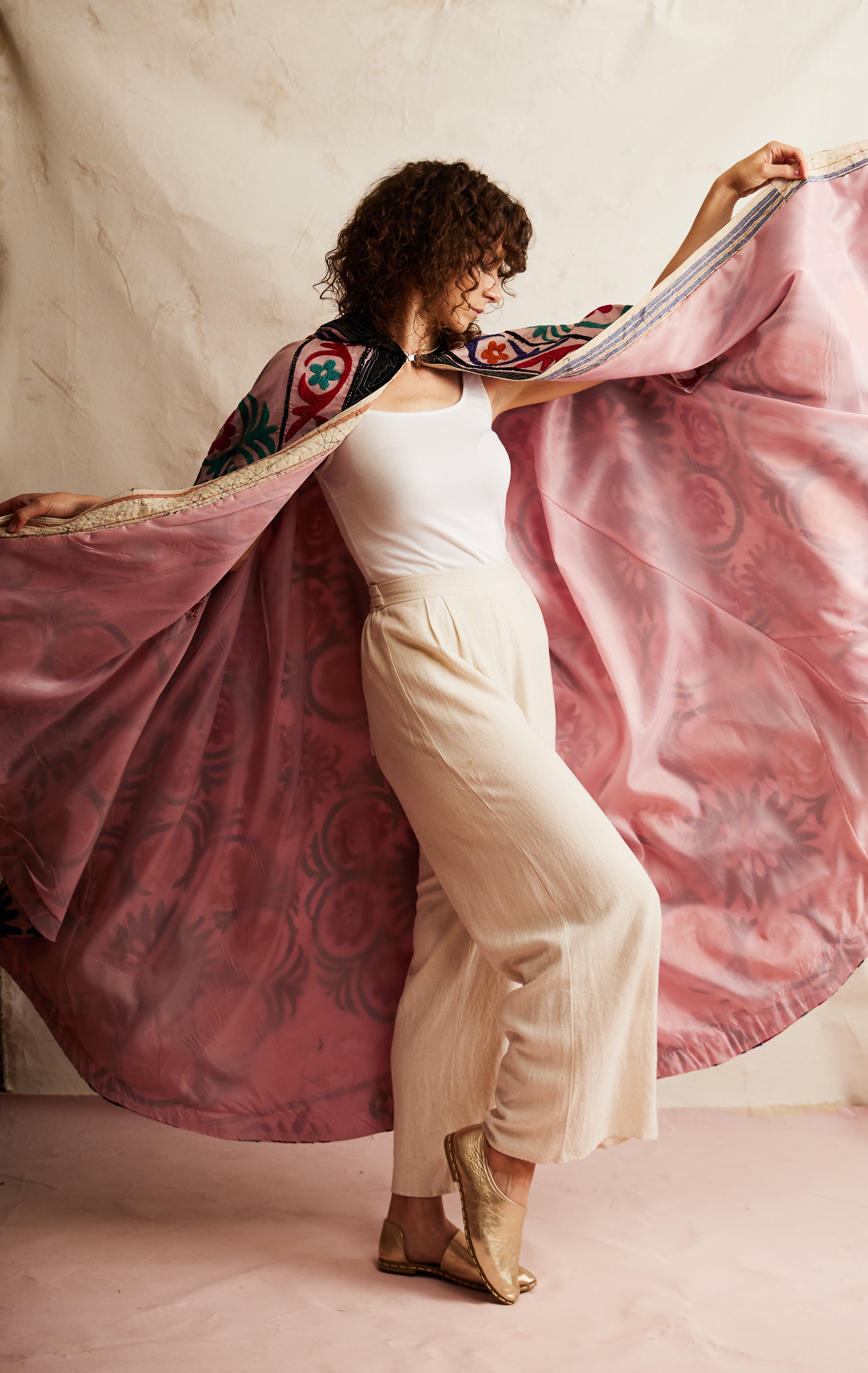 Whirling Dervish Cape Pink