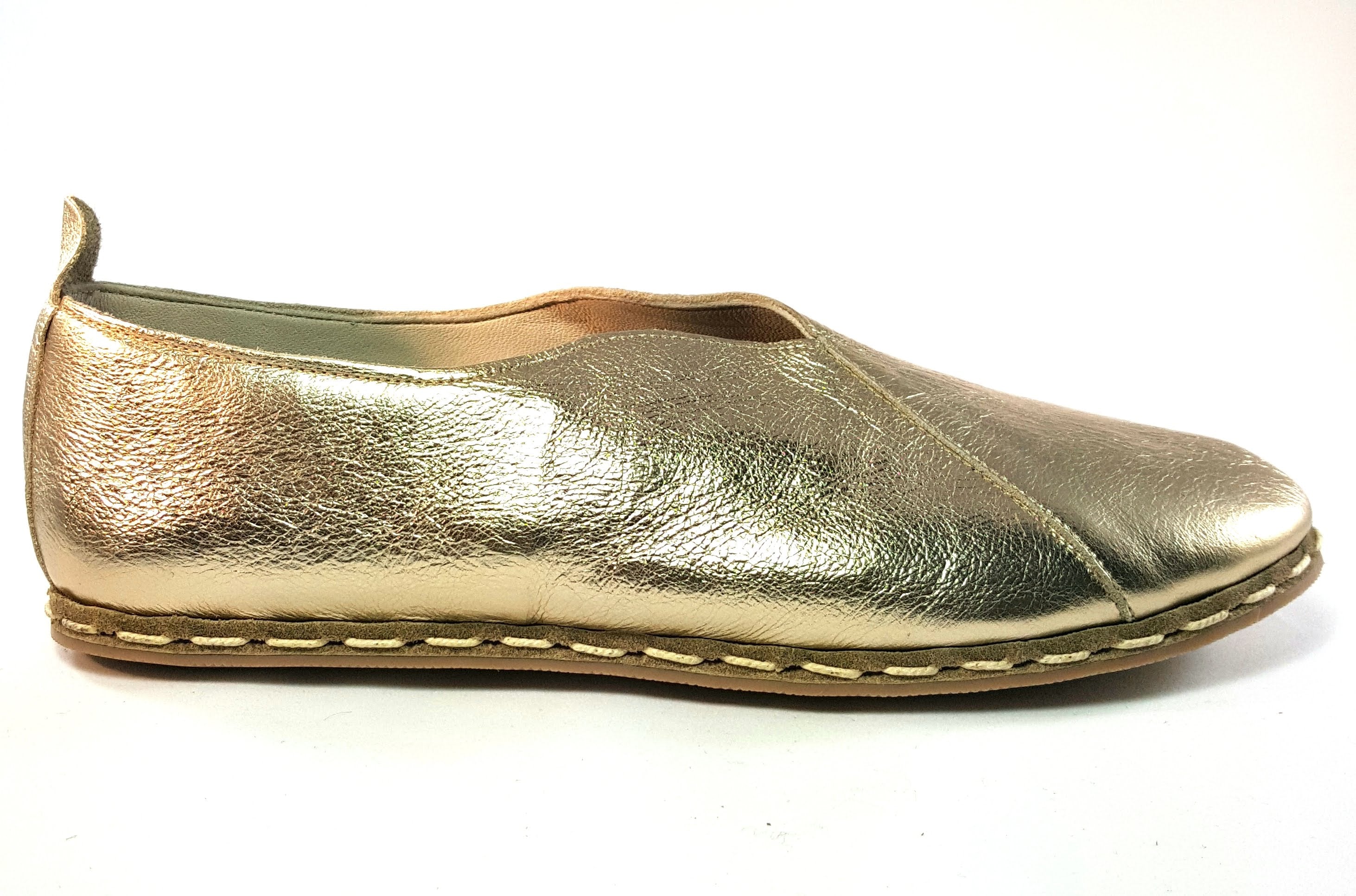 Lu Loafers in Gold