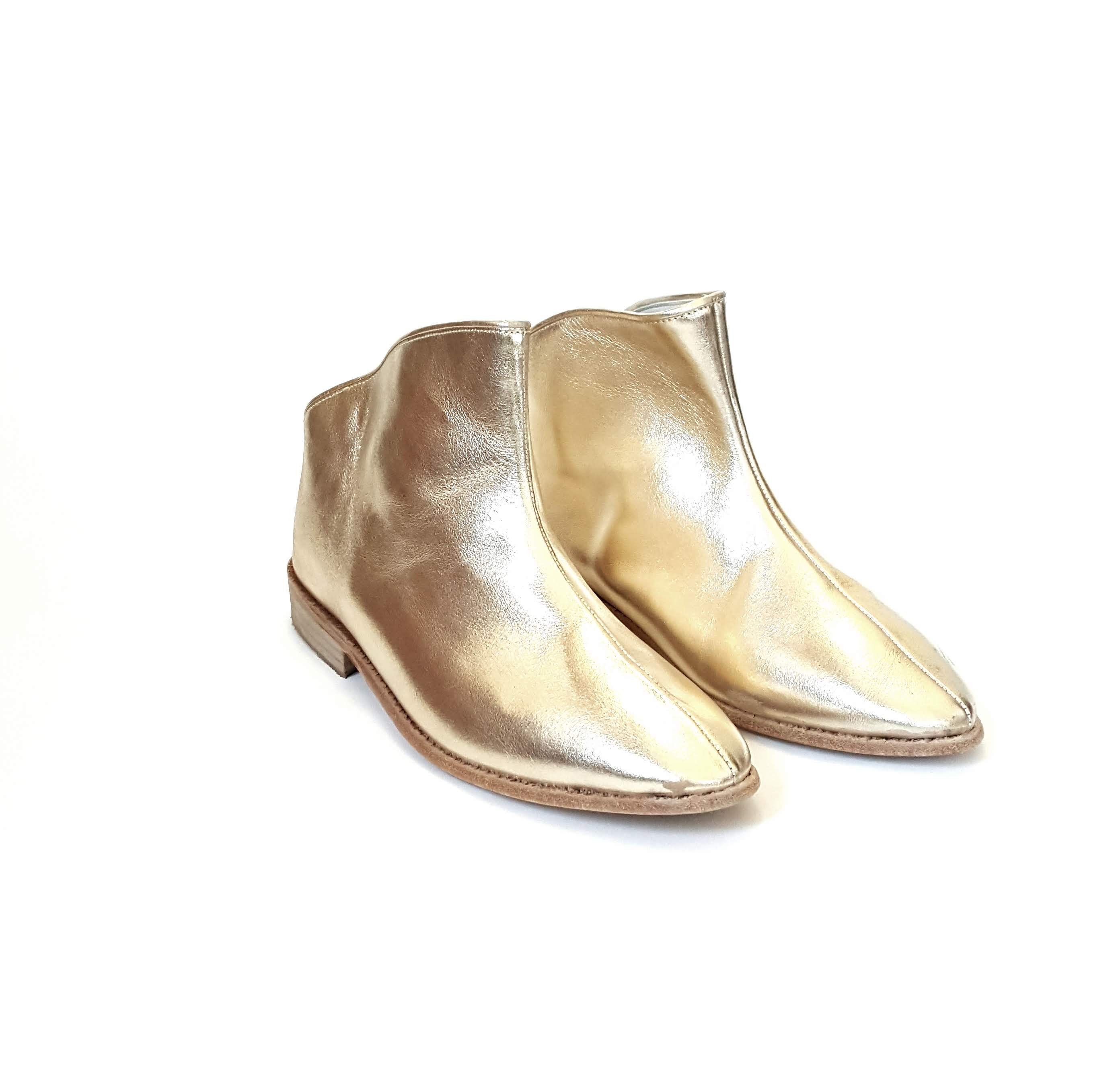 Metro Boots in Gold