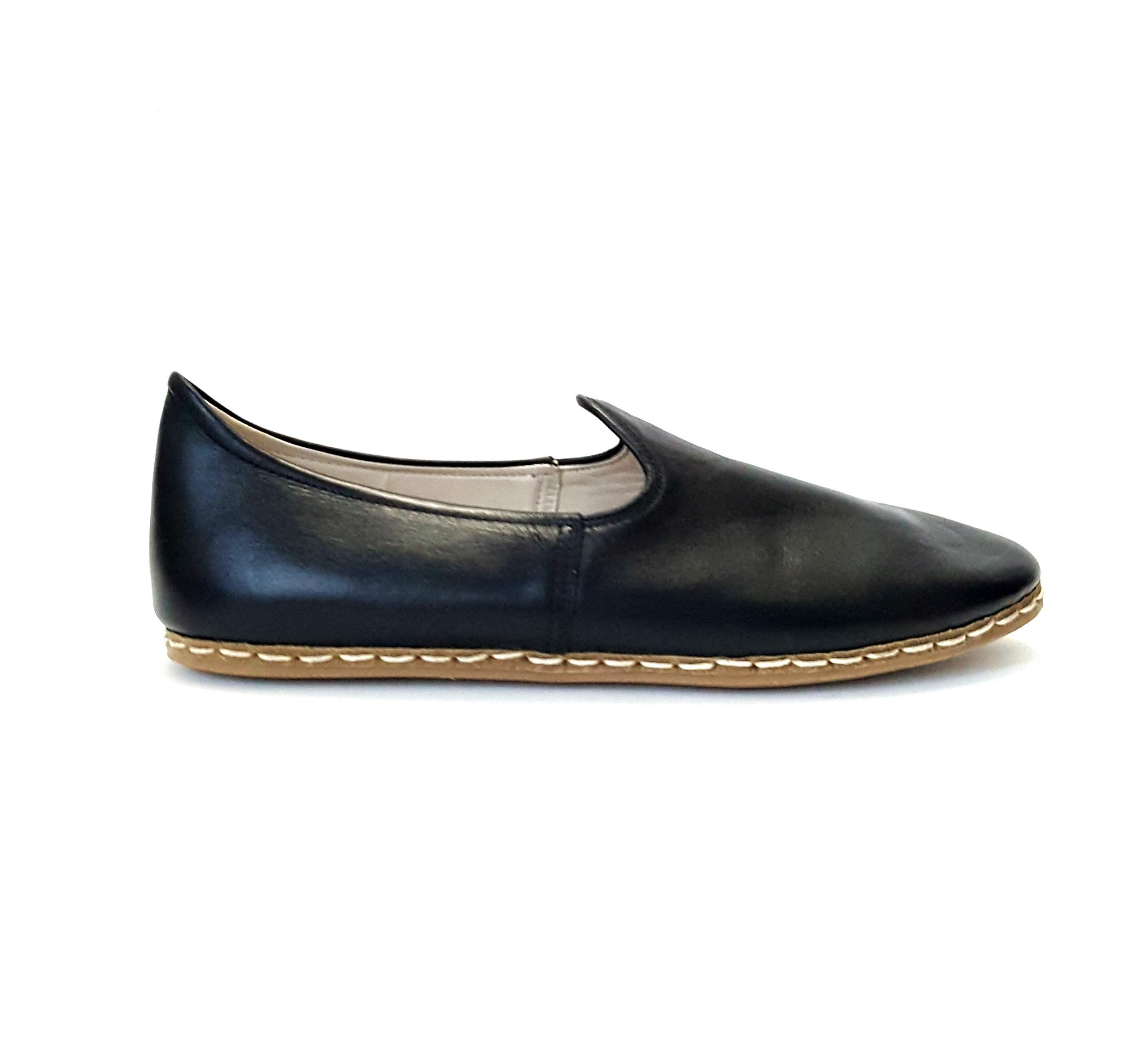 Emir Loafers in Black