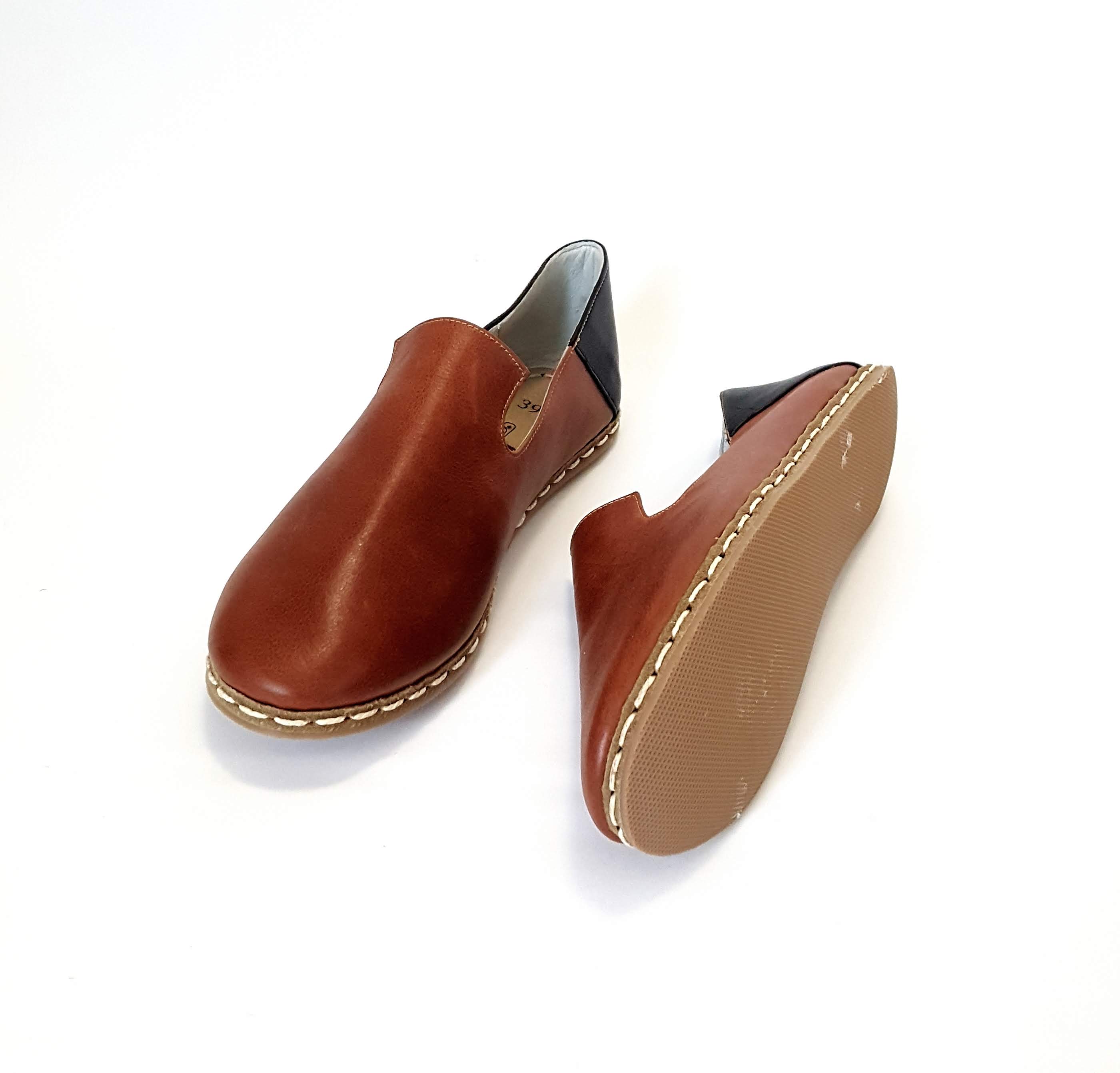 Deniz Loafers in Coconut & Black