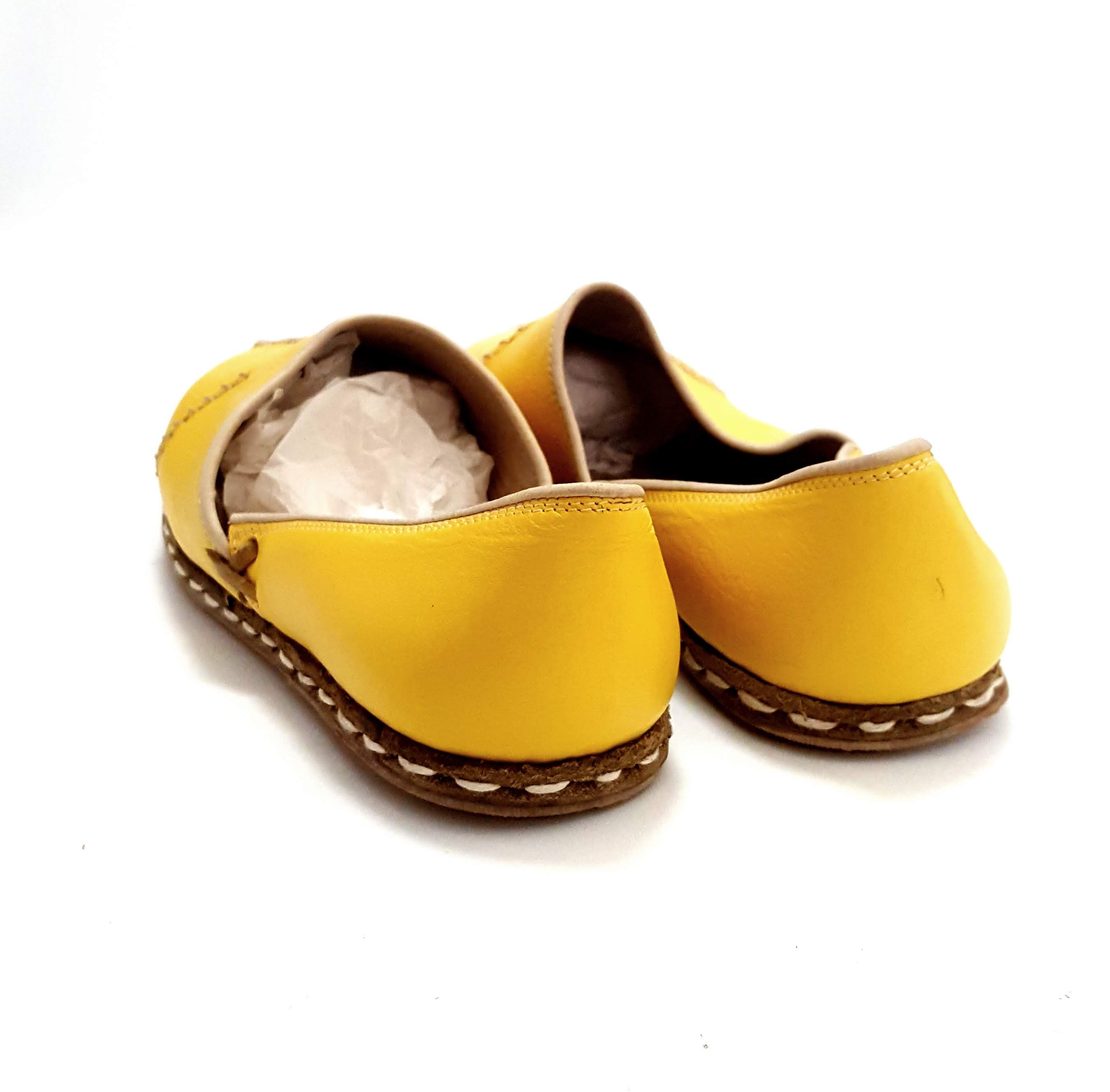 Nida Loafers in Mustard