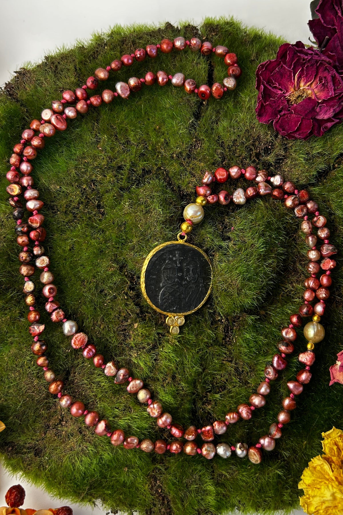 Mary Necklace