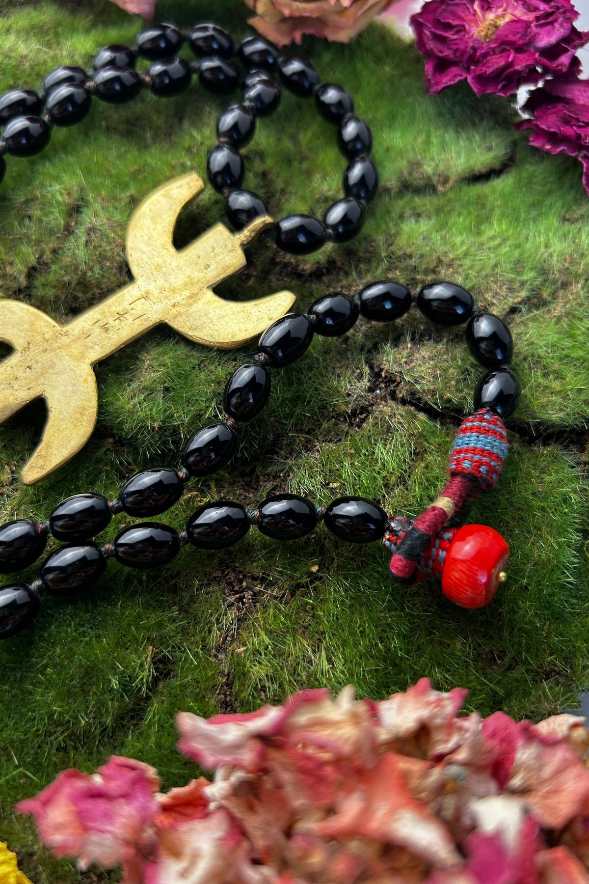 Yaz Necklace