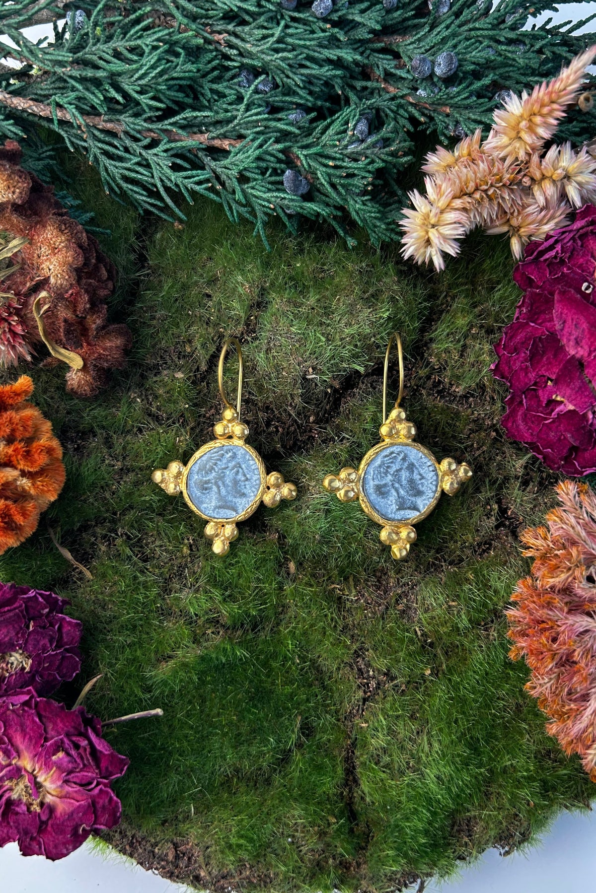 Donne Earrings