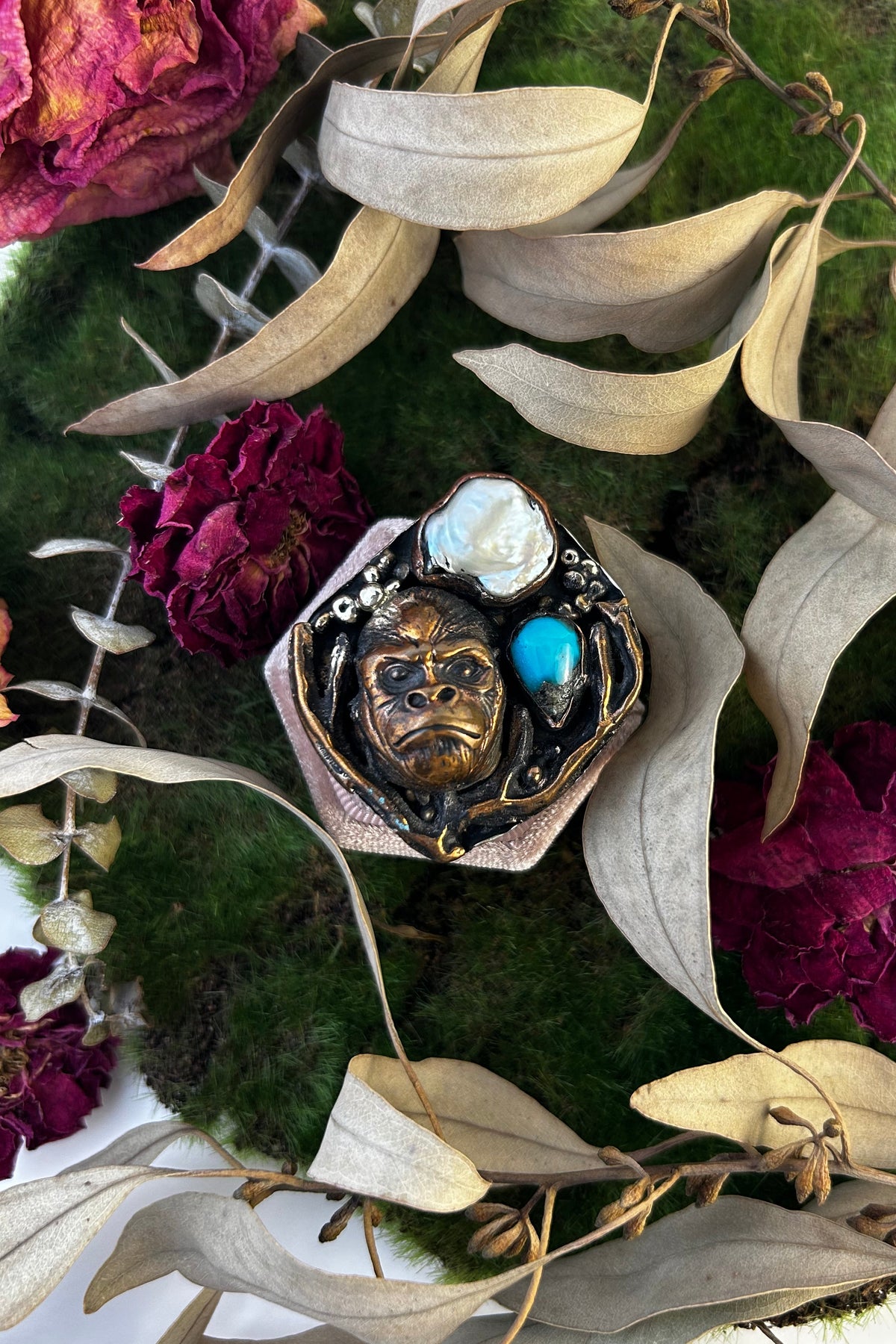 Gorilla Ring