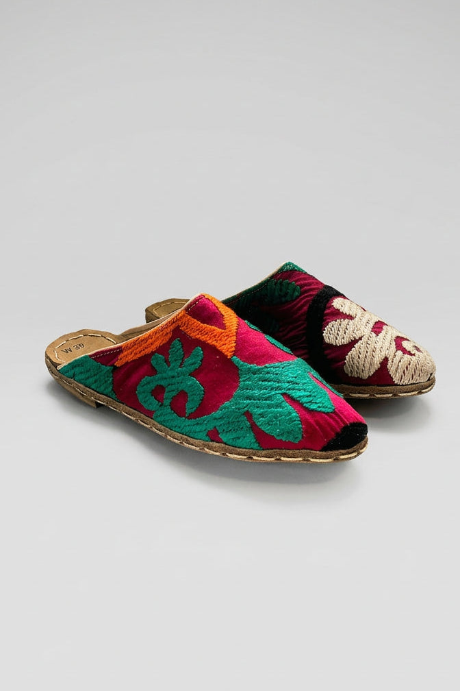 Frida Mules in Suzani