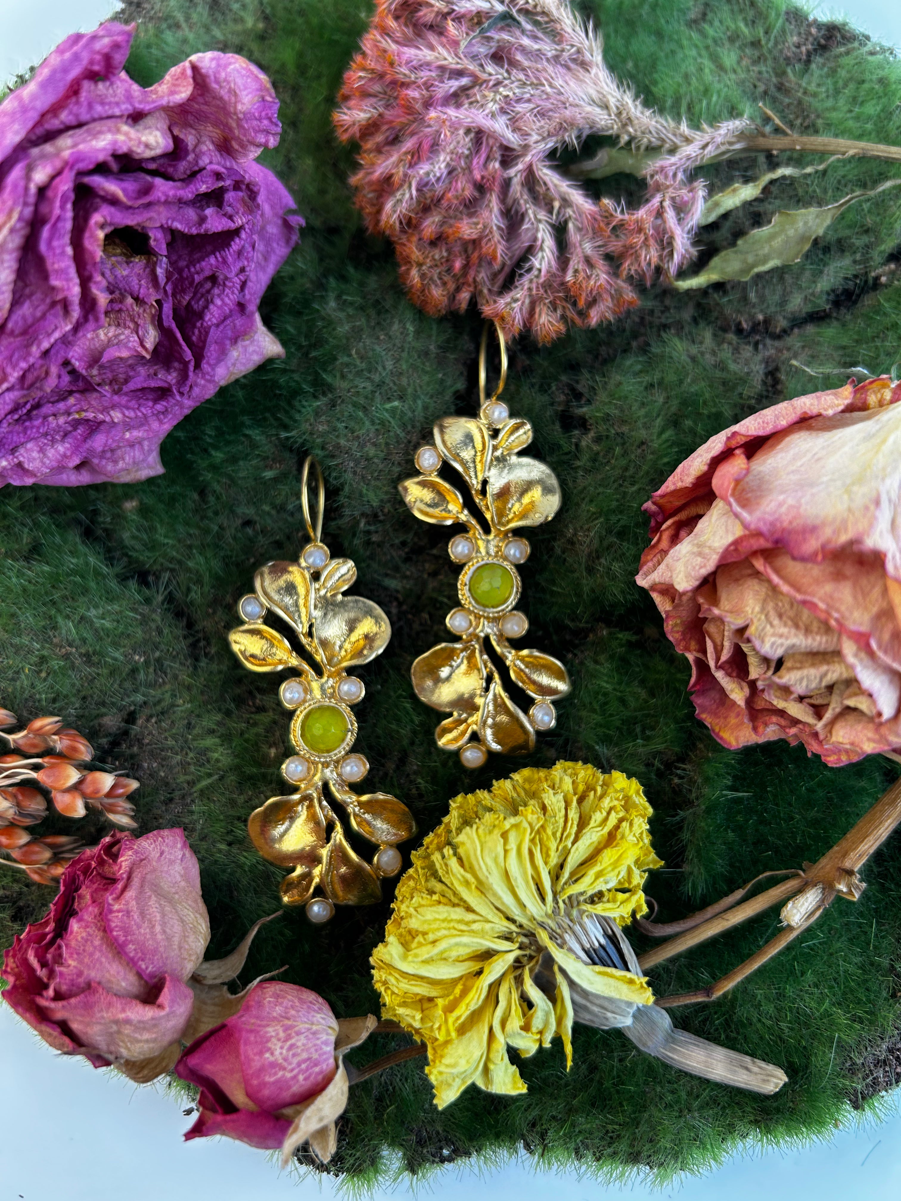 Calla Lily Earrings